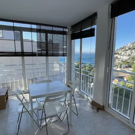 Apartamento En Canyelles Playa Con Vistas Al Mar Apartment